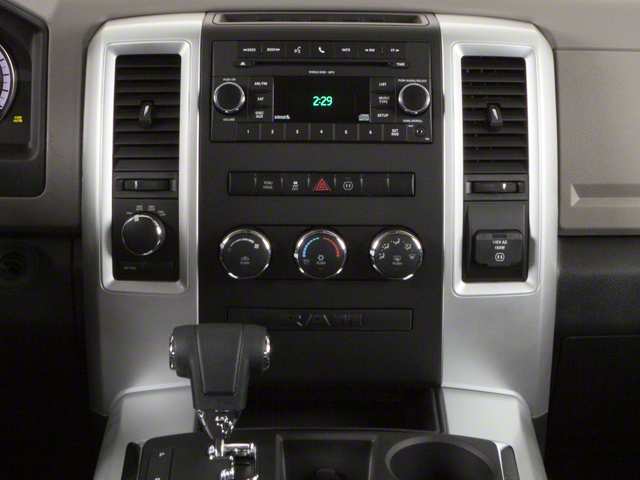 2010 Dodge Ram 1500 Laramie 4WD Crew Cab 140.5